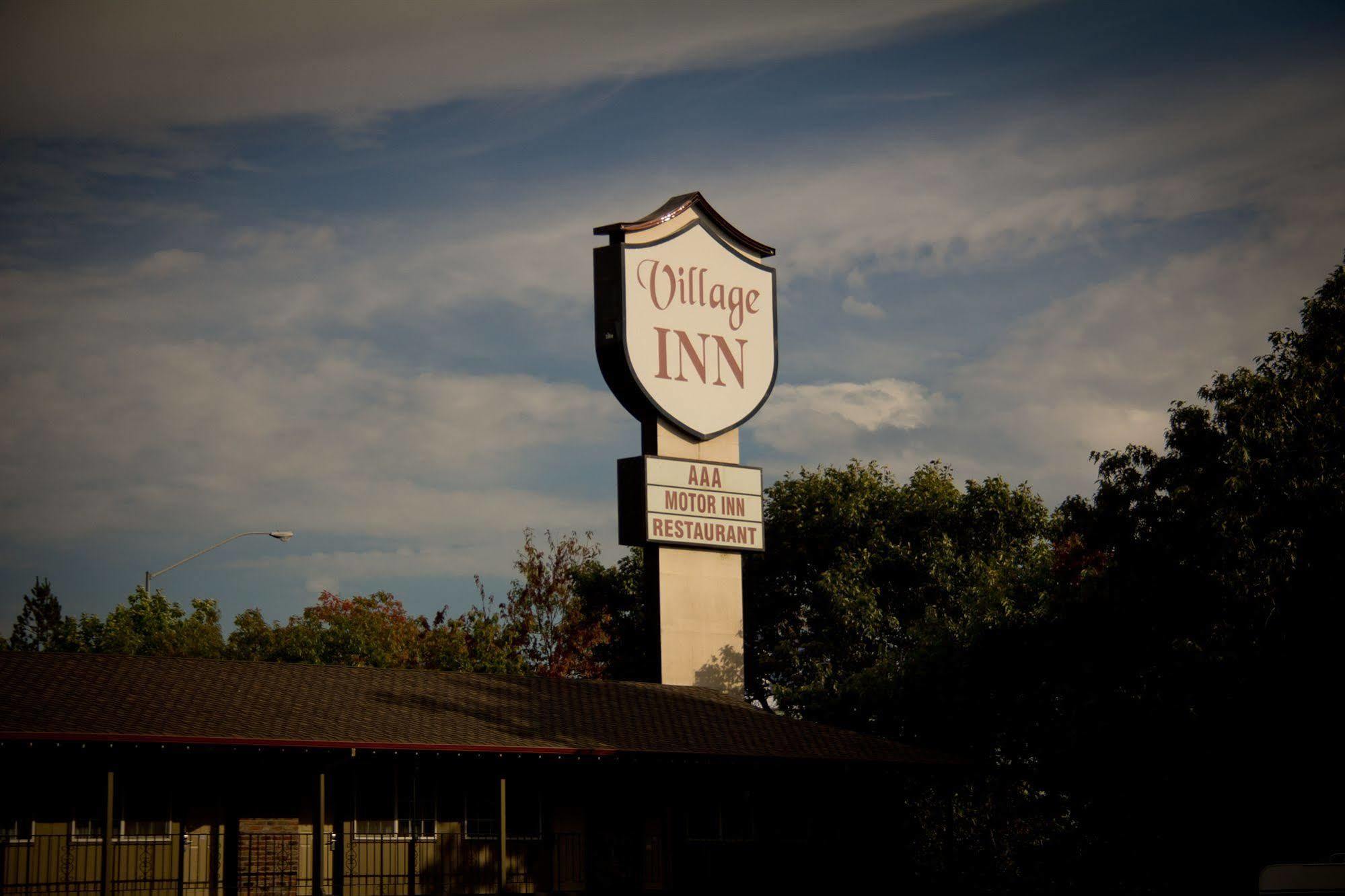 Village Inn Springfield Exterior photo